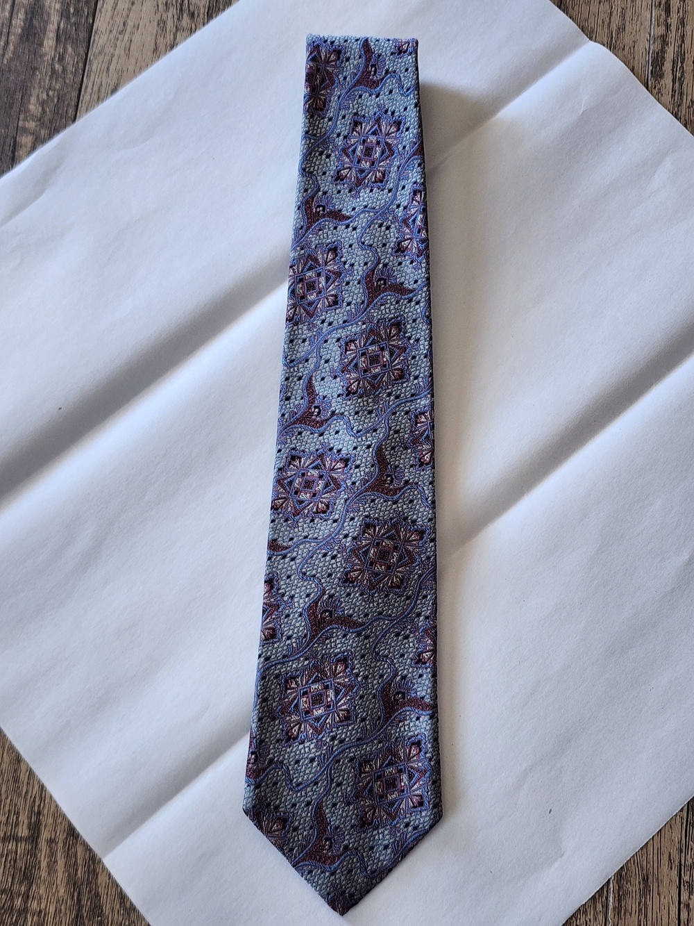 Vintage X’Andrini Italian Silk Geometric Paisley Tie Handmade USA